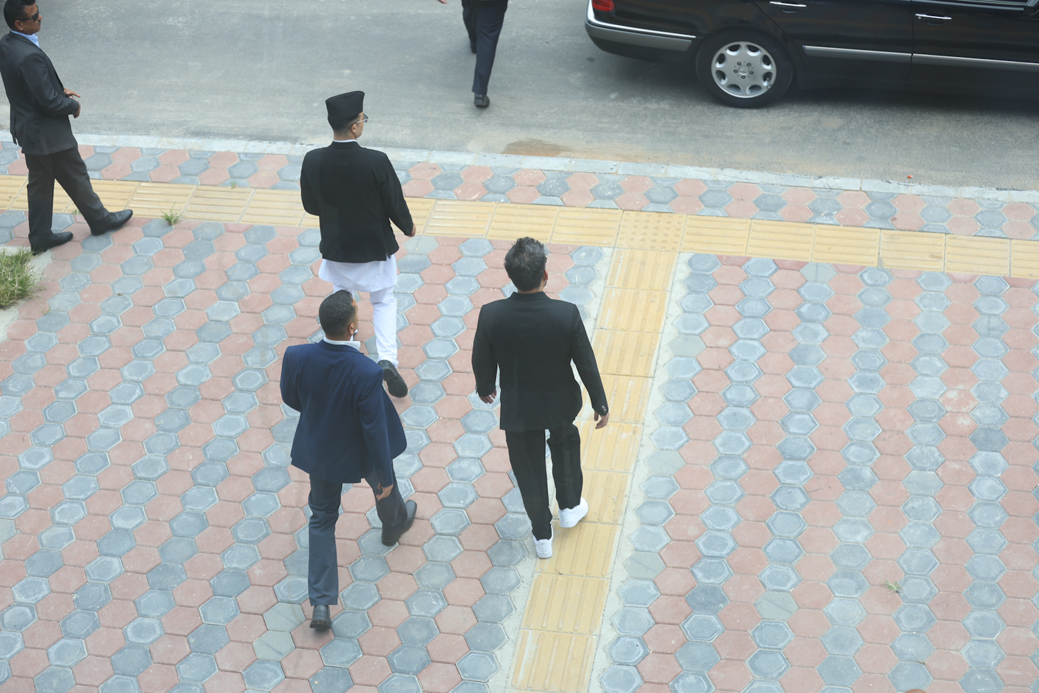 baoen-ravi-parliament-83-3-30 (10).JPG